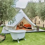 Деревянный коттедж Geometry Park Agios Theodoros