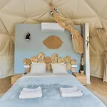 Geometry Park Деревянный коттедж Agios Theodoros
