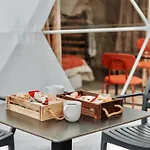 Geometry Park Деревянный коттедж *