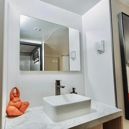 Geometry Park Agios Theodoros