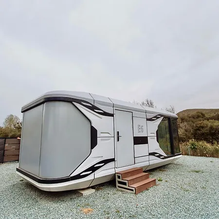 Geometry Park - Luxury Glamping & Wellness 롯지 *