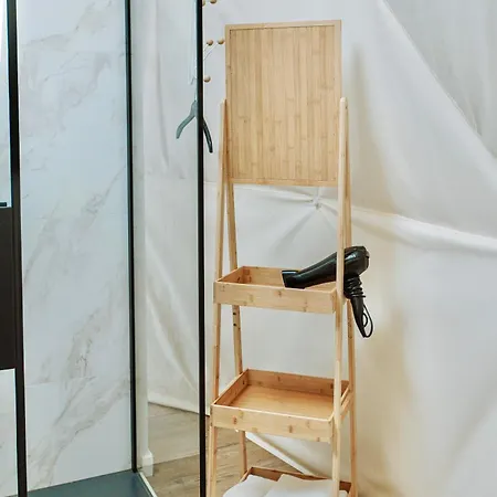 بيت خشبي Geometry Park *