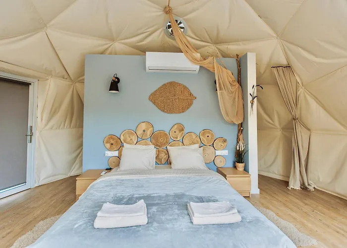 Geometry Park Lodge Agios Theodoros